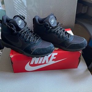 COPY - Nike MD Runner 2 Mid Prem